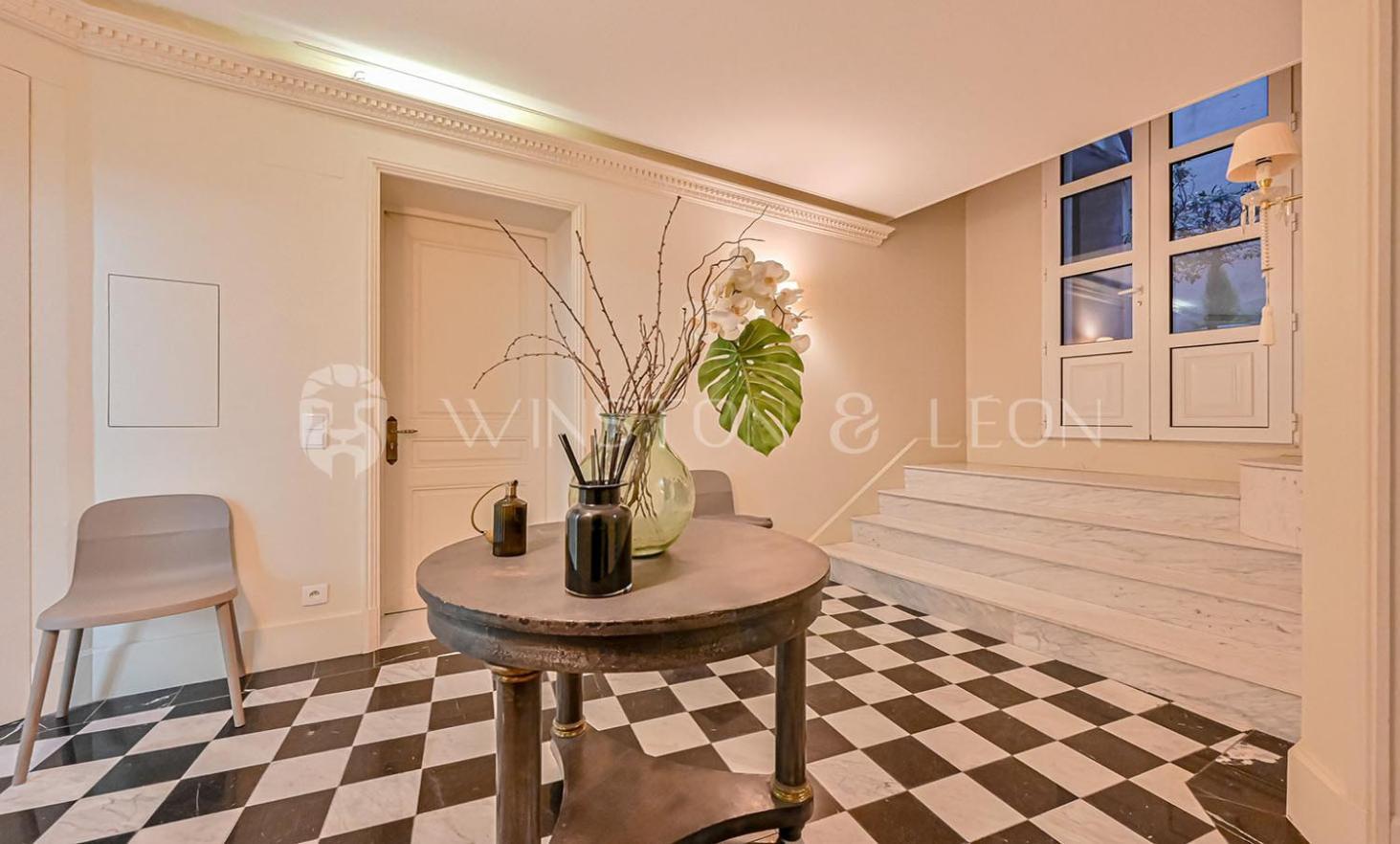Appartement Paris 7E Invalides Tour Eiffel Exterior photo